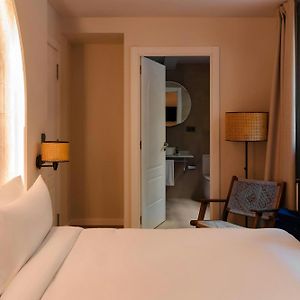 Kamer met een King Size Bed